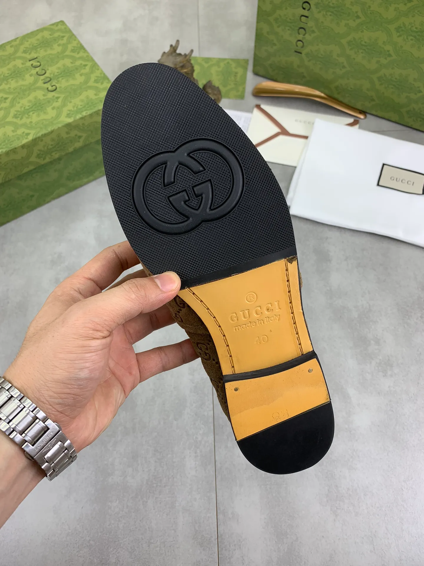 Men's Men's Shoes 💰P500💰【New Style】Water-dyed Niuli Gucci's most popular selection of lazy slip-on leather shoes (Gucci) official website latest Gucci lazy leather shoes, hot style 💥 simple and elegant style, exclusive for trendy men. Unique official website latest brand original double G embossing Elements 👑 Original Gucci decoration, fashionable and elegant, fabric original calfskin ✅ fully imported first-layer cowhide lining, official website designated wear-resistant, rubber business outsole, classic model taken at the counter in real life 🎬38-44 Various colors available